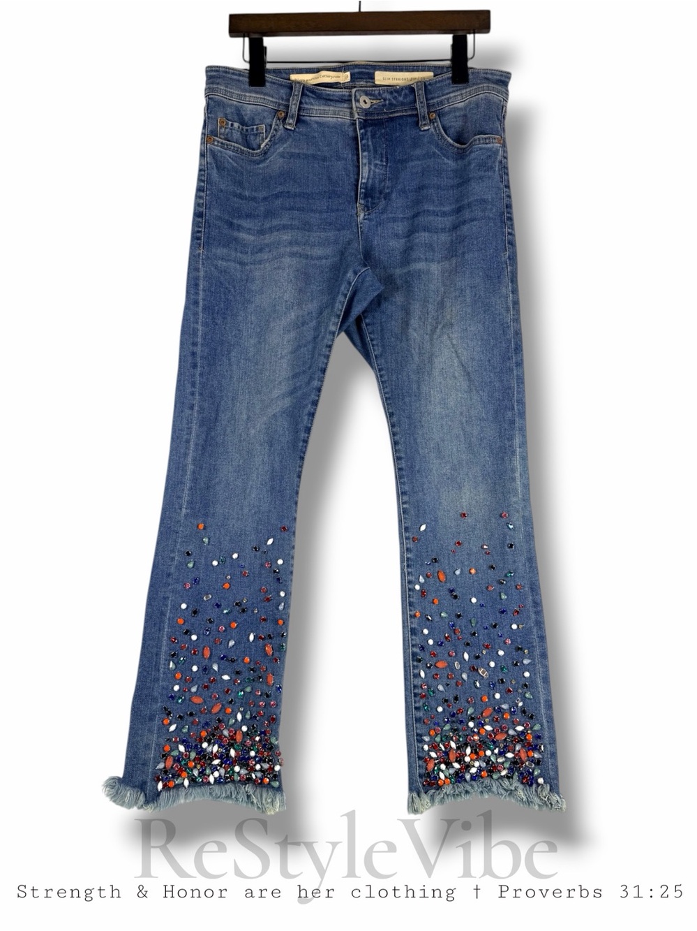 PILCRO x ANTHROPOLOGIE Women’s Size 29 Denim Jeans Slim Straight Fit Embellished